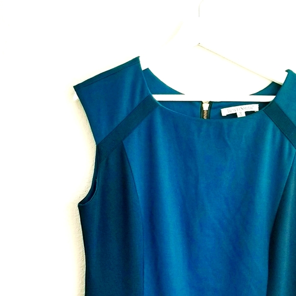 Color Block Sleeveless Midi Dress - Picture 2 of 7